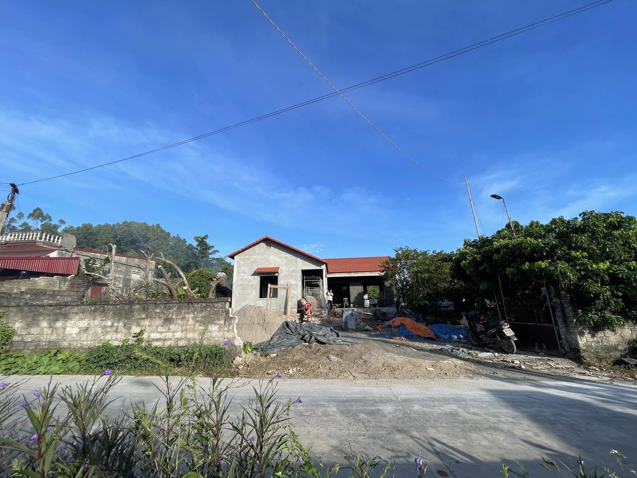 Sau khi 2 bên ký kết hợp đồng chúng tôi bắt đầu tiến hành thi công